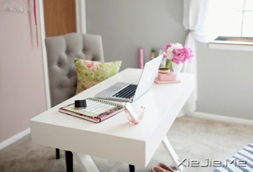 ��Ů����ְ���еĵ�λ